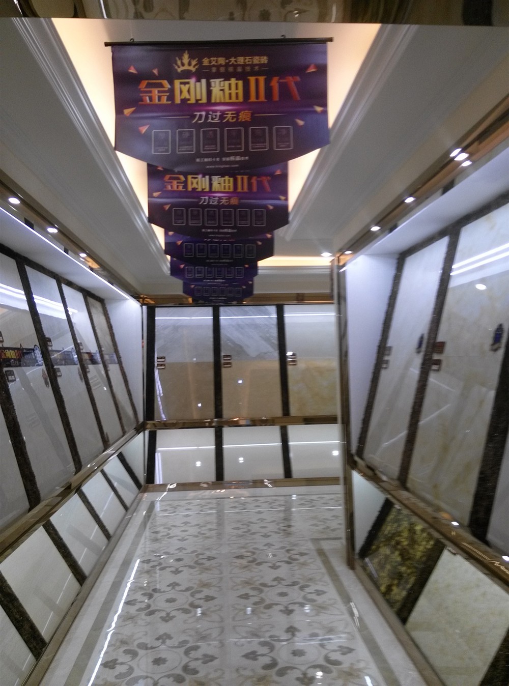 1xBET瓷砖山西长治专卖店