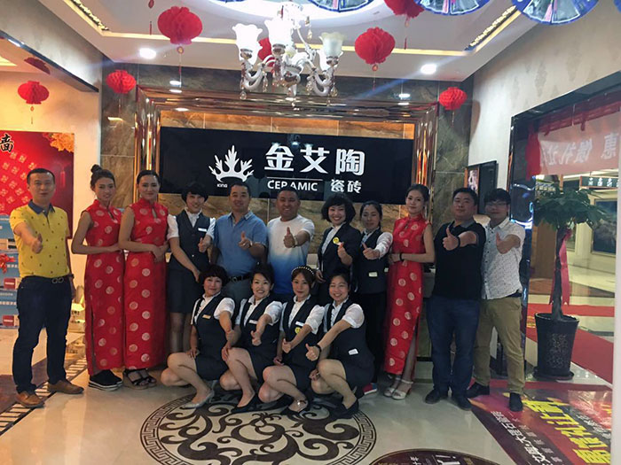 1xBET总部代表及大同1xBET团队合影