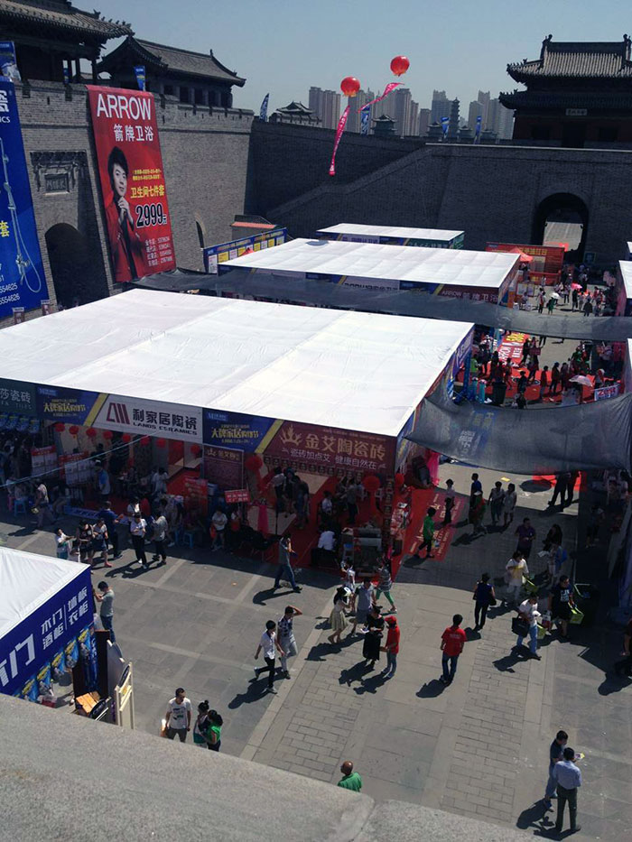 热烈：：：卮笸1xBET惊艳亮相大牌家居购物节