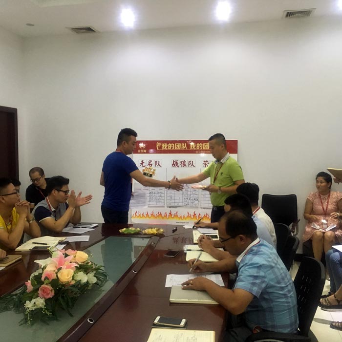 我的团队我的团——1xBET销售团队8月ＰＫ效果