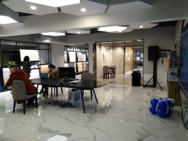 看爱陶怎样做好瓷砖新零售 1.7宣布会暨建材交流会圆满举行