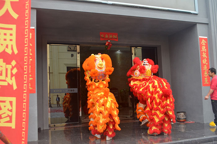 1xBET新年开工，，2017撸起袖子拼命干！