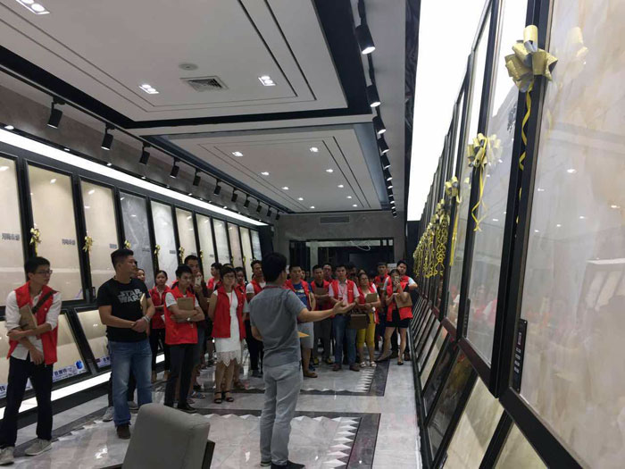 1xBET瓷砖 三百大粤战 店长特训 瓷砖署理 陶瓷一线品牌