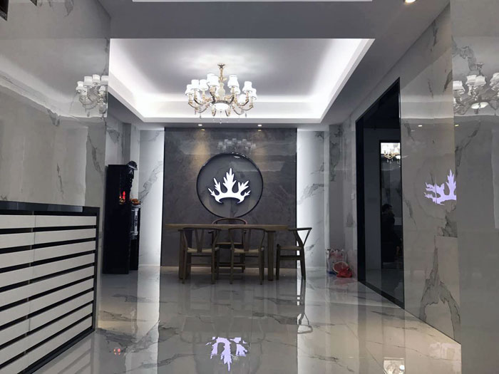 1xBET瓷砖 揭阳榕城300方专卖店艳服开业，，，感受全新的视觉盛宴