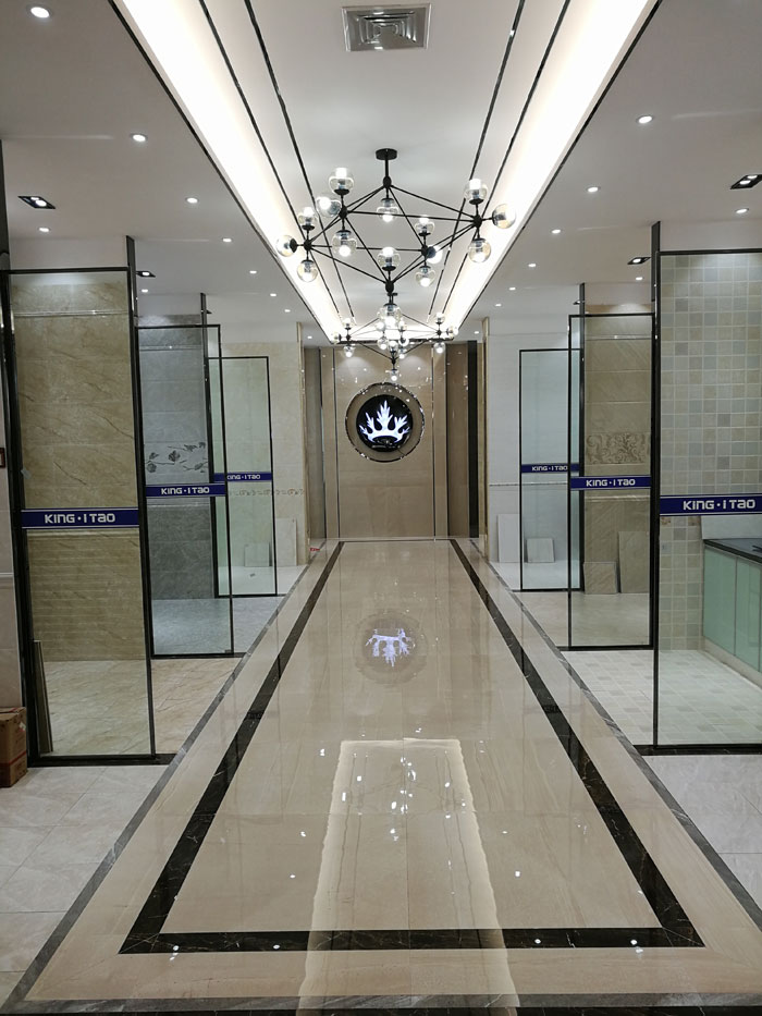 【实景案例】陶瓷一线品牌1xBET瓷砖重庆垫江200方专卖店鉴赏