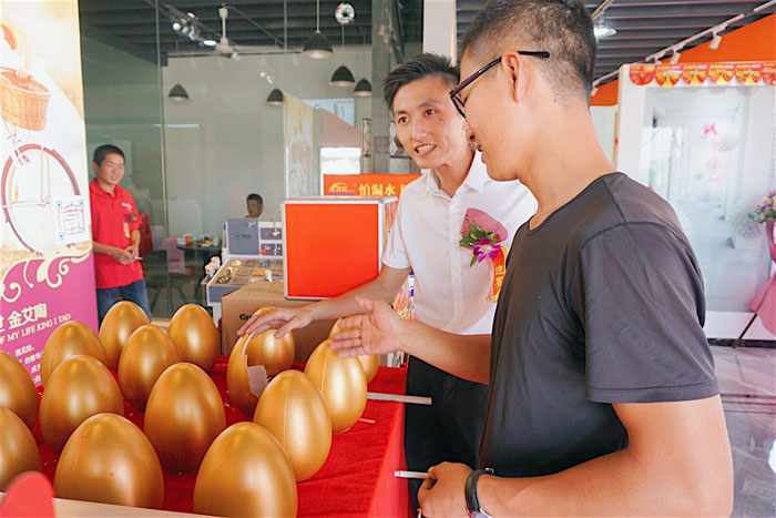 陶瓷一线品牌1xBET 潮安店开业庆典暨现代仿古砖红酒品鉴会