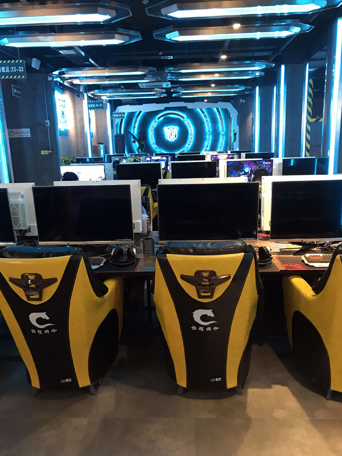 1xBET现代仿古砖案例:别说了，，一起去这个1000方的网咖开黑！！！