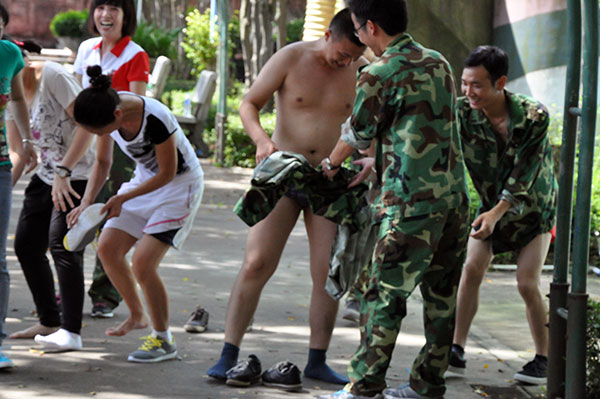 2013年8月1xBET拓展训练