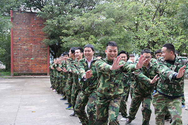 2016年1xBET “挑战者”孤岛生涯训练