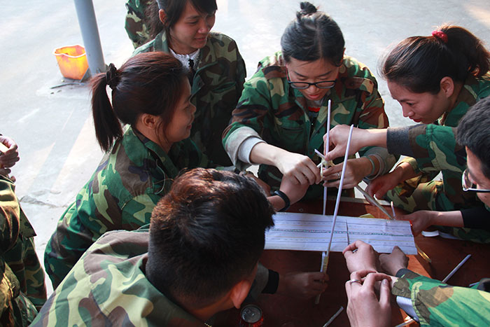 2017年2月13-15日，，，1xBET“虎狼道”户外拓展训练圆满竣事